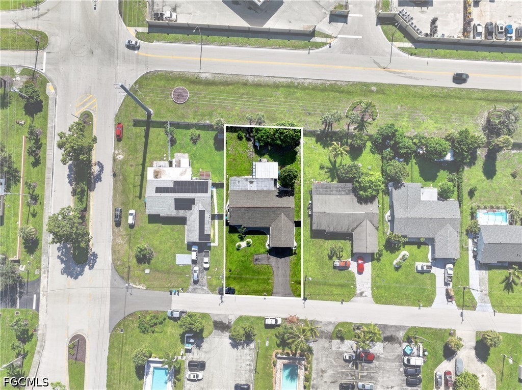 3 Bed Duplex for Sale in Cape Coral, photo 47