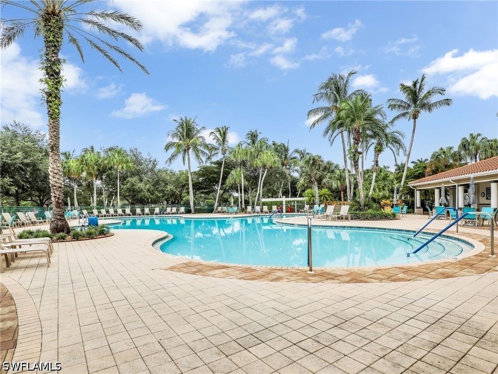 3 Bed Pool Home for Sale in Island Walk, photo 47