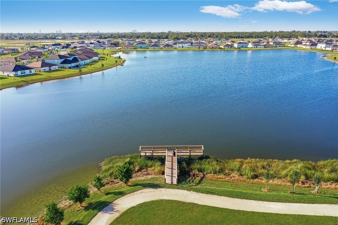 4 Bed SingleFamilyResidence for Sale in Crane Landing, photo 47
