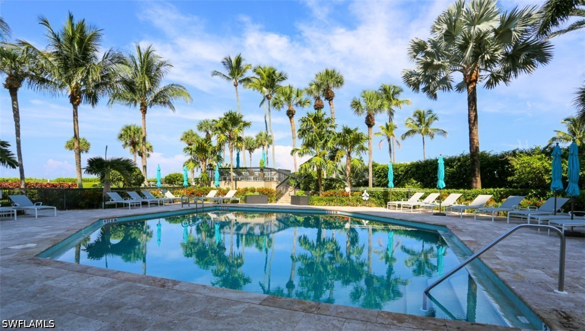 2 Bed Waterfront Home for Sale in Park Shore, photo 47