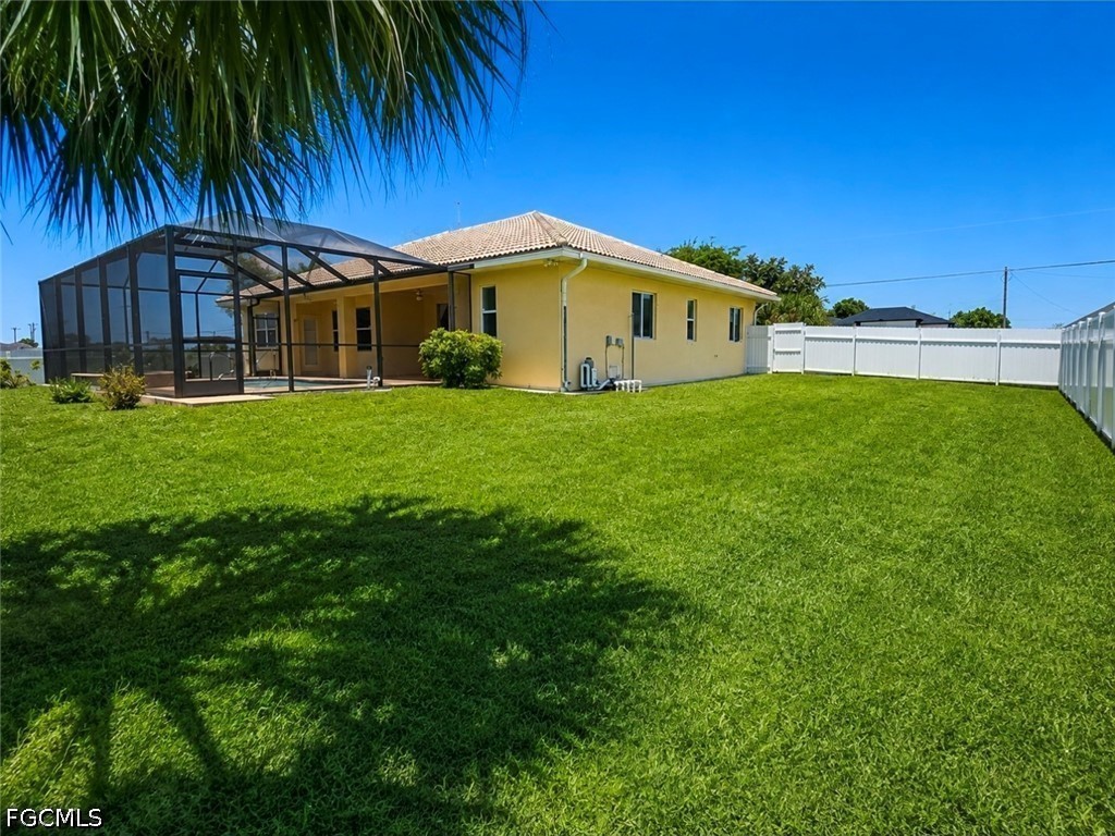 3 Bed Pool Home for Sale in Cape Coral, photo 47
