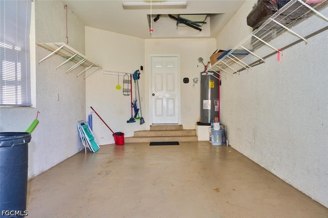 2 Bed Waterfront Home for Sale in Fort Myers, photo 47