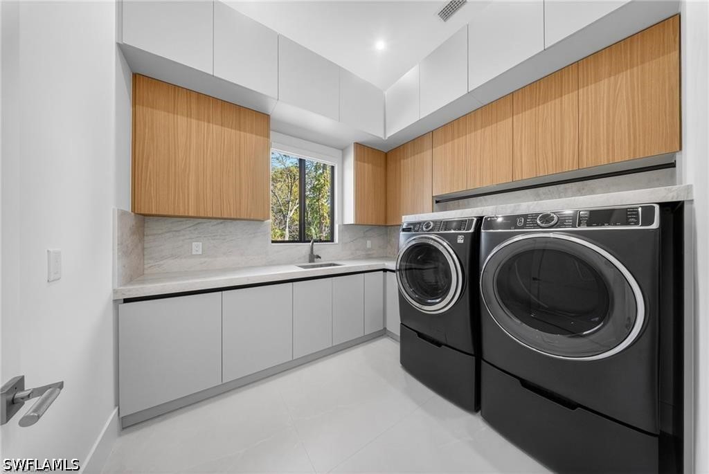 5 Bed Pool Home for Sale in Naples, photo 47