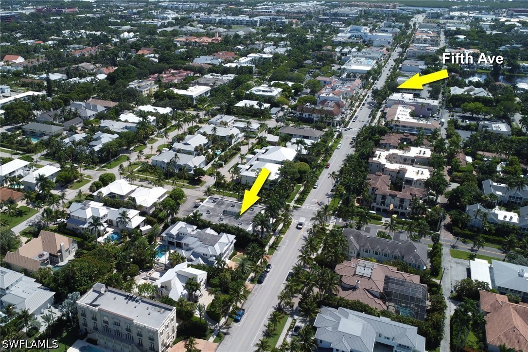 2 Bed Condominium for Sale in Naples, photo 47