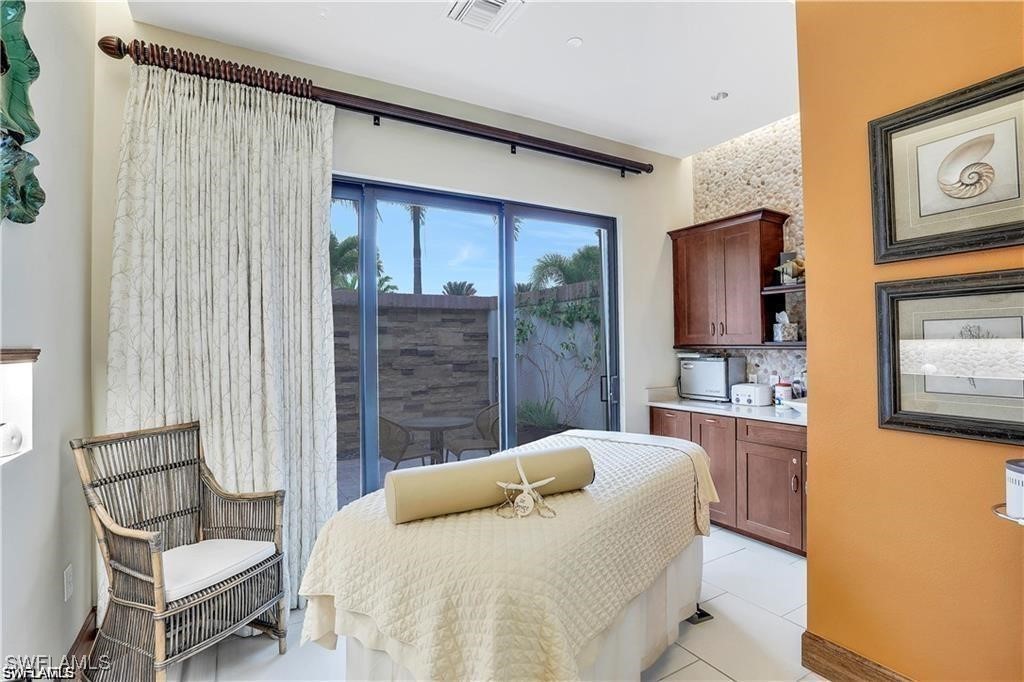3 Bed Condominium for Sale in Esplanade, photo 48