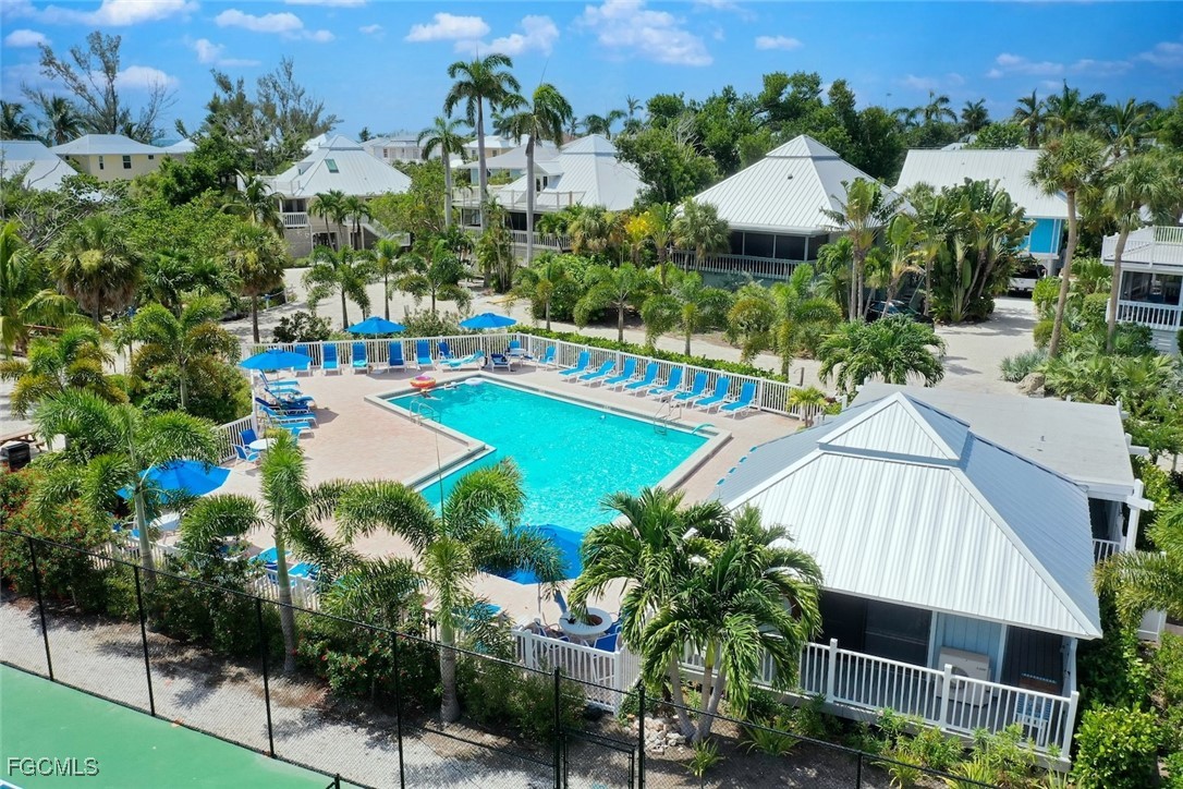 2 Bed Pool Home for Sale in Captiva, FL, $1,275,000 — photo 48