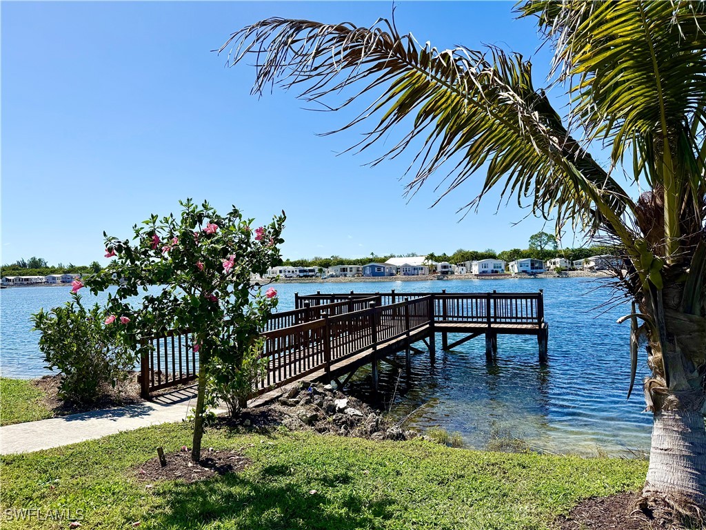 2 Bed ManufacturedHome for Sale in Naples, FL, $145,000 — photo 48