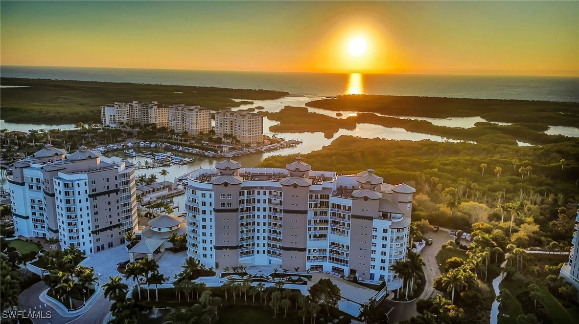 3 Bed Waterfront Home for Sale in Aqua, photo 48