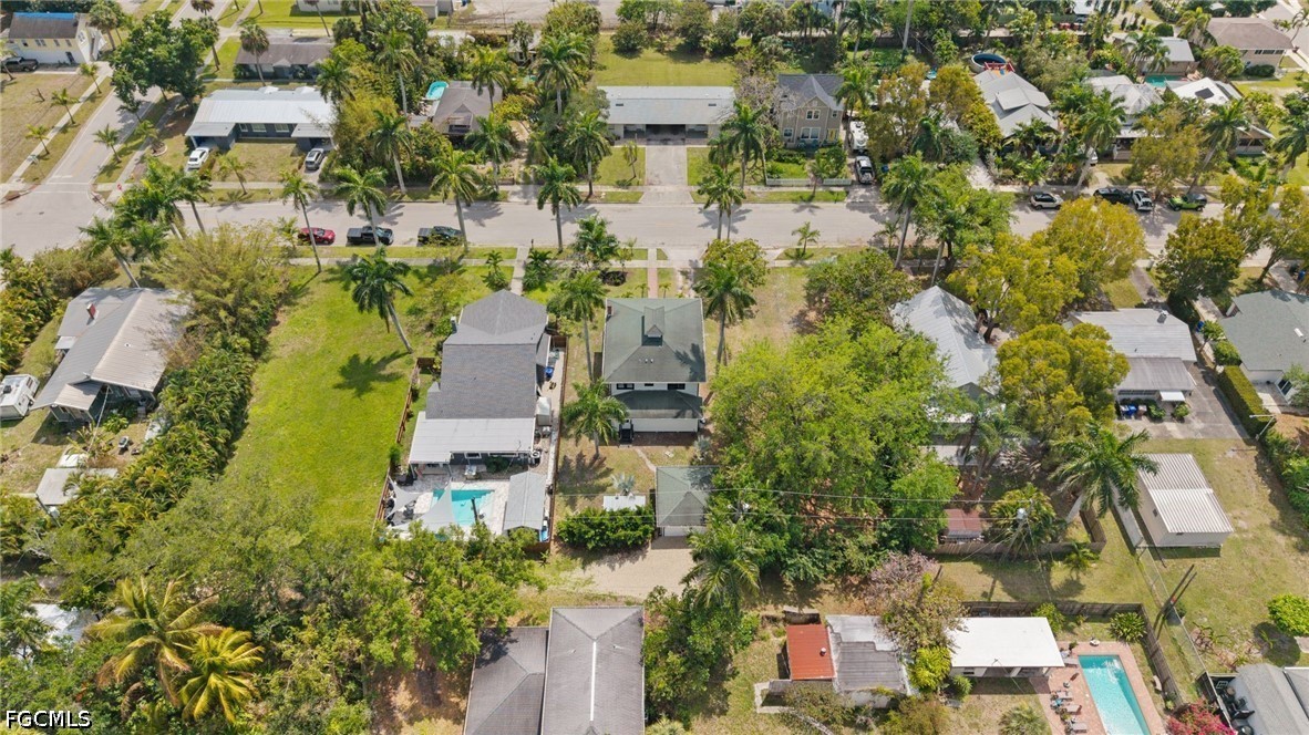 4 Bed SingleFamilyResidence for Sale in Dean Park, photo 48