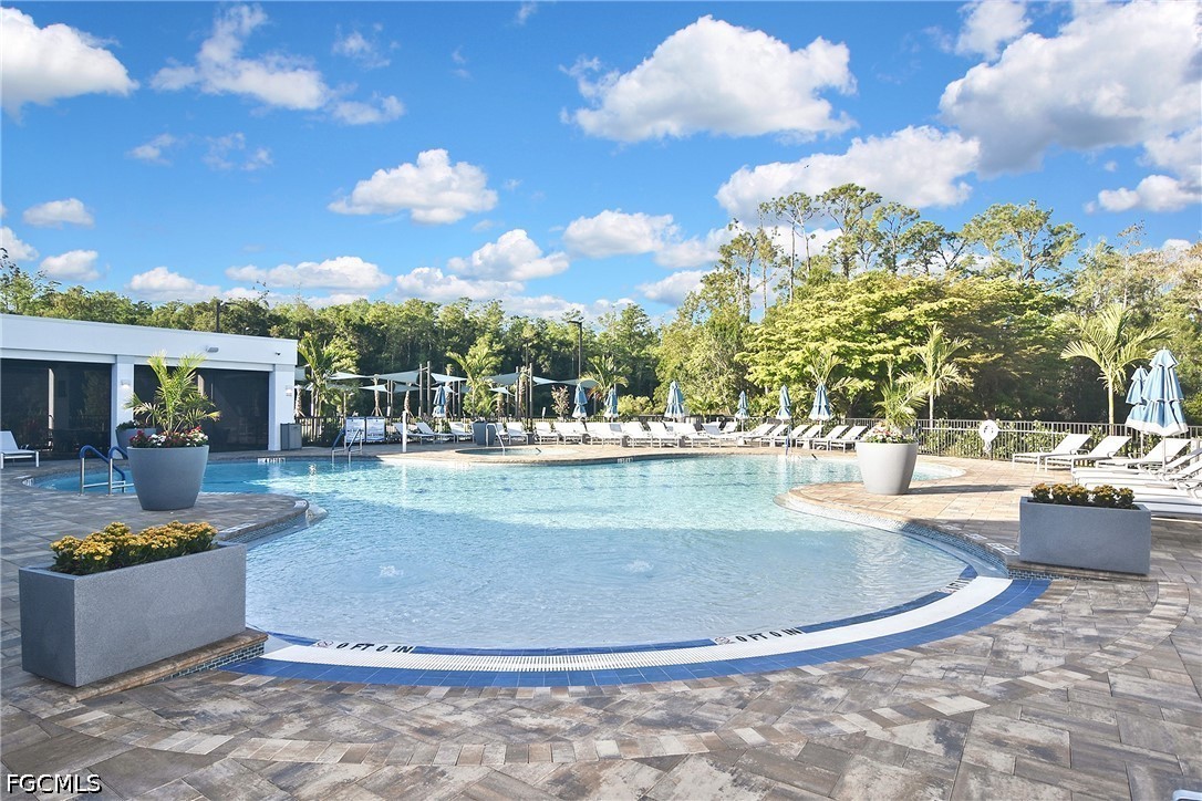2 Bed Condominium for Sale in Fairway Isles, FL, $274,000 — photo 48