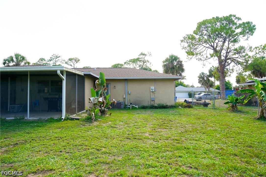 2 Bed SingleFamilyResidence for Sale in Lehigh Acres, photo 48