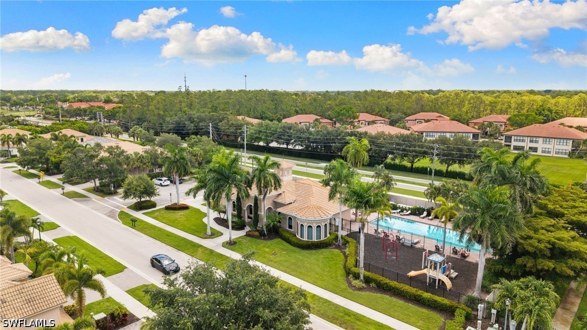 3 Bed SingleFamilyResidence for Sale in Naples, photo 48