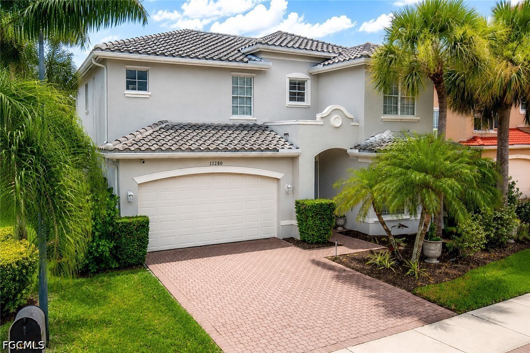 5 Bed Waterfront Home for Sale in Fort Myers, FL, $575,000 — photo 48