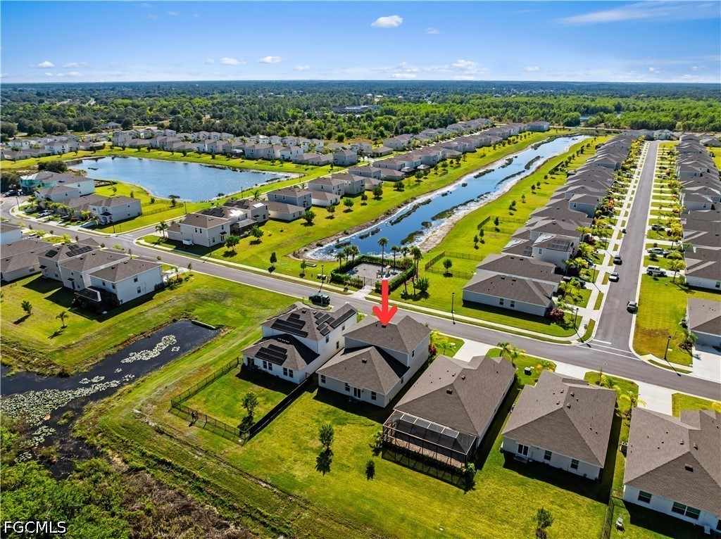 5 Bed SingleFamilyResidence for Sale in Savanna Lakes, FL — photo 48