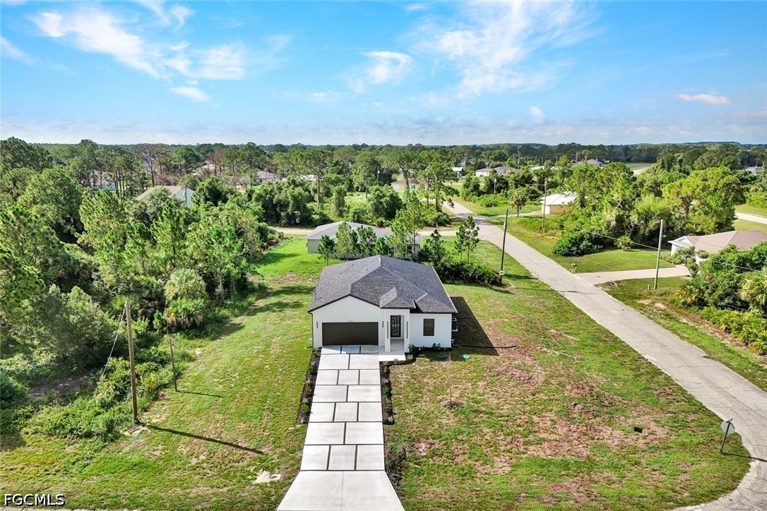3 Bed SingleFamilyResidence for Sale in Labelle, FL — photo 48