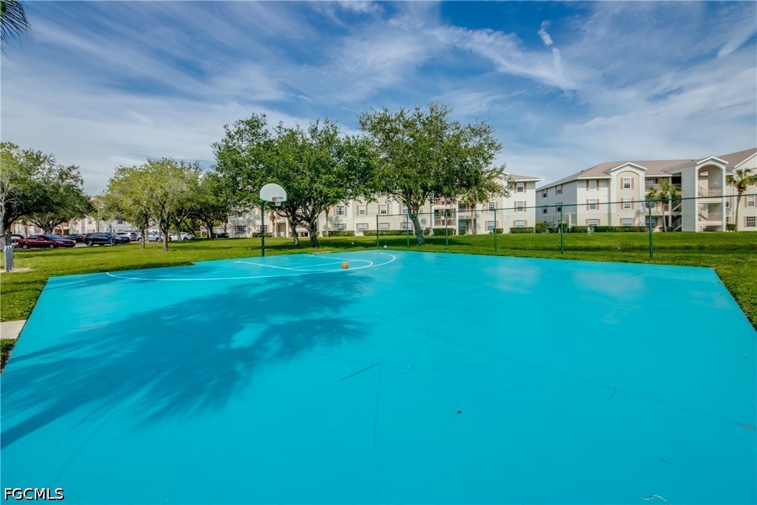 2 Bed Condominium for Sale in Coral Cove, photo 48