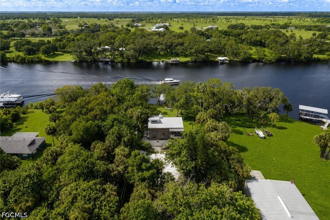 4 Bed Waterfront Home for Sale in Labelle, photo 48