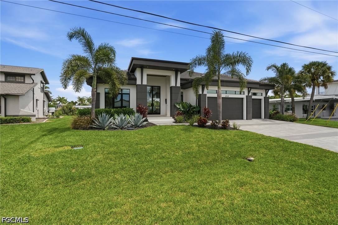 3 Bed Pool Home for Sale in Cape Coral, photo 48