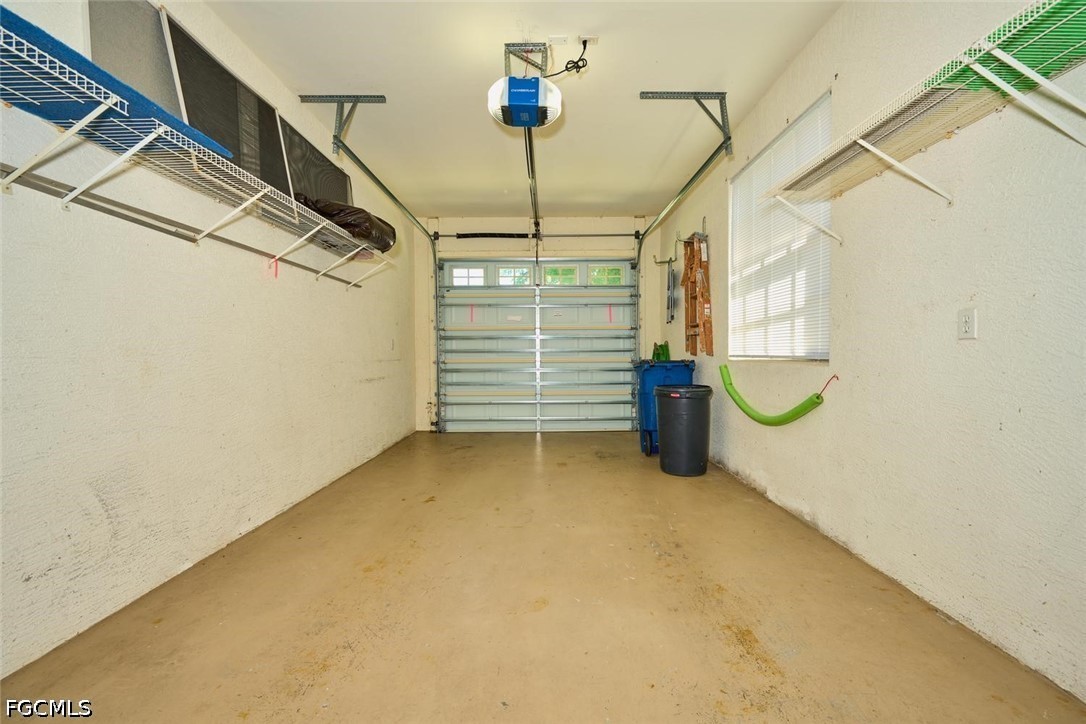 2 Bed Waterfront Home for Sale in Fort Myers, photo 48