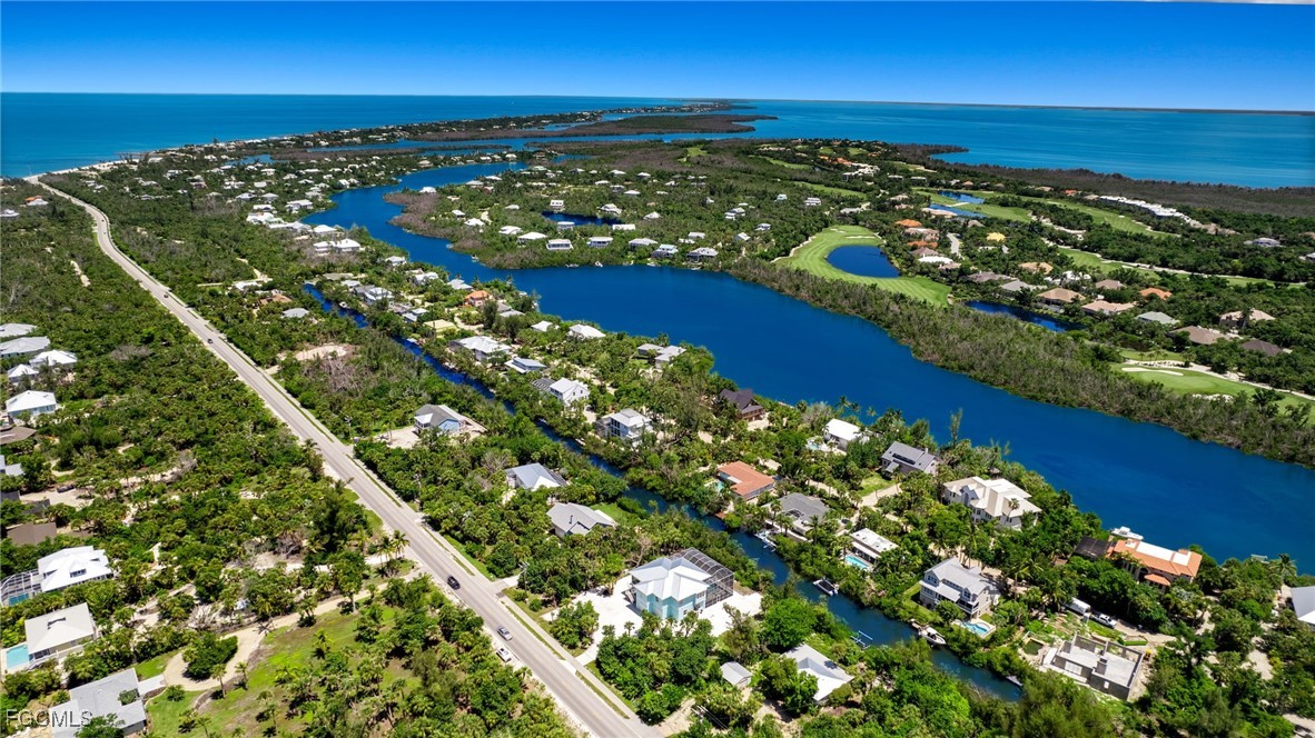 3 Bed Pool Home for Sale in Castaway Estates, photo 49
