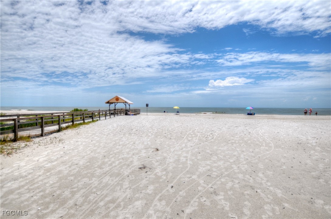 2 Bed Waterfront Home for Sale in Casa Marina, FL, $595,000 — photo 49