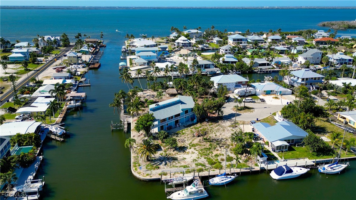 1 Bed Waterfront Home for Sale in Bayview Acres, FL — photo 49