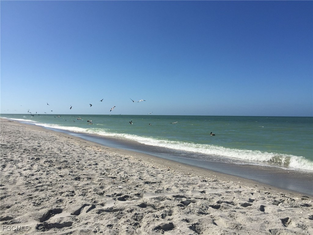 4 Bed Pool Home for Sale in Sanibel, photo 49