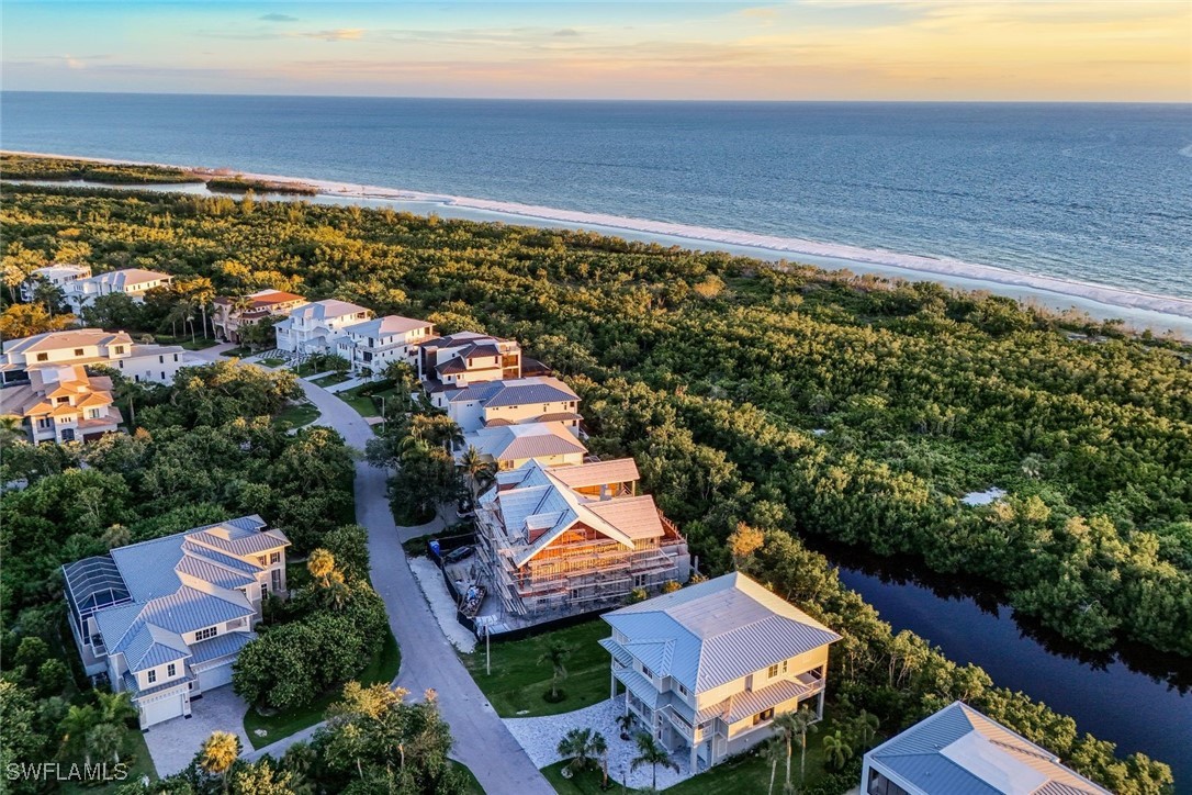 5 Bed Waterfront Home for Sale in Hideaway Beach, photo 49
