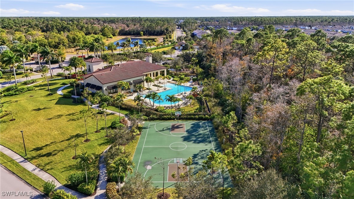 4 Bed SingleFamilyResidence for Sale in Naples, photo 49