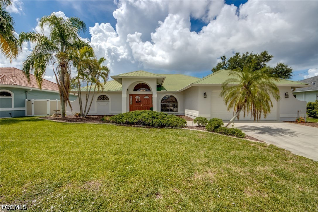 3 Bed SingleFamilyResidence for Sale in Cape Coral, photo 49