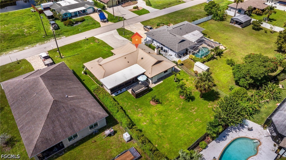 2 Bed SingleFamilyResidence for Sale in Fort Myers, photo 49