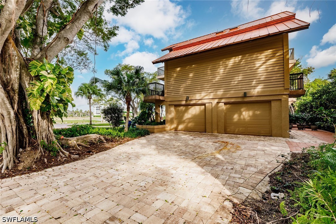 4 Bed SingleFamilyResidence for Sale in Hideaway Beach, FL — photo 49
