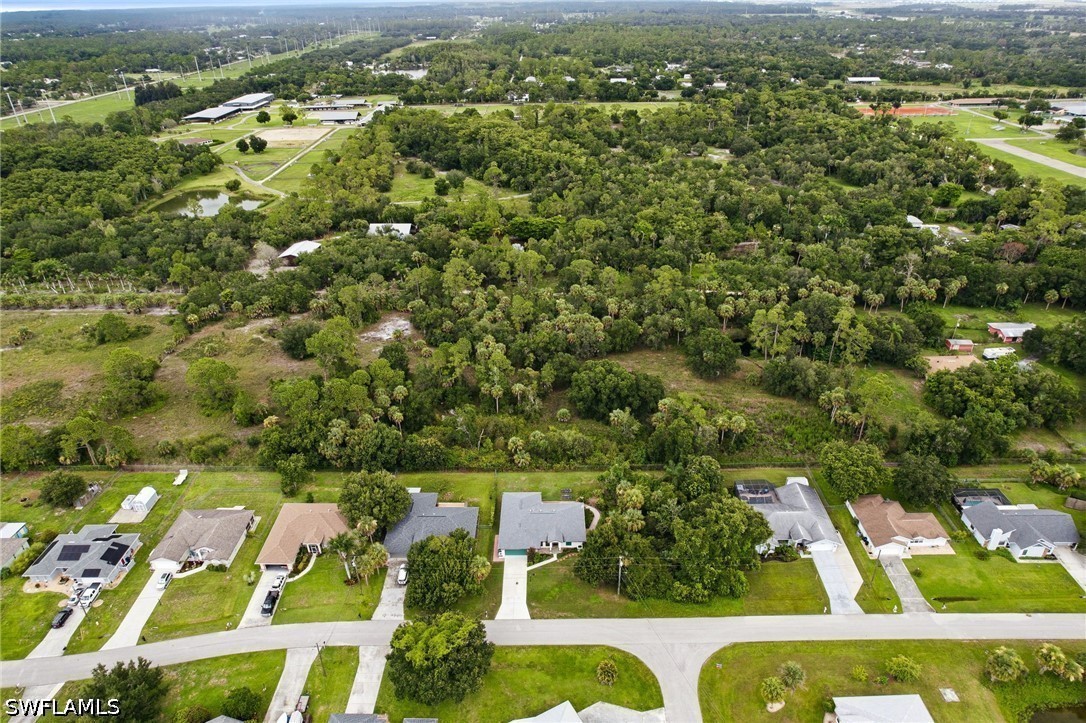 3 Bed SingleFamilyResidence for Sale in Timberbend Subd, photo 49