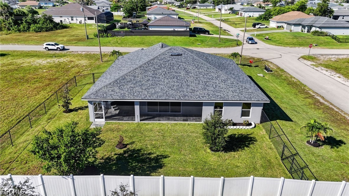 3 Bed SingleFamilyResidence for Sale in Cape Coral, photo 49