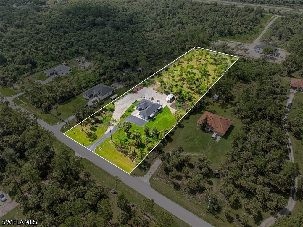 4 Bed SingleFamilyResidence for Sale in Naples, photo 49