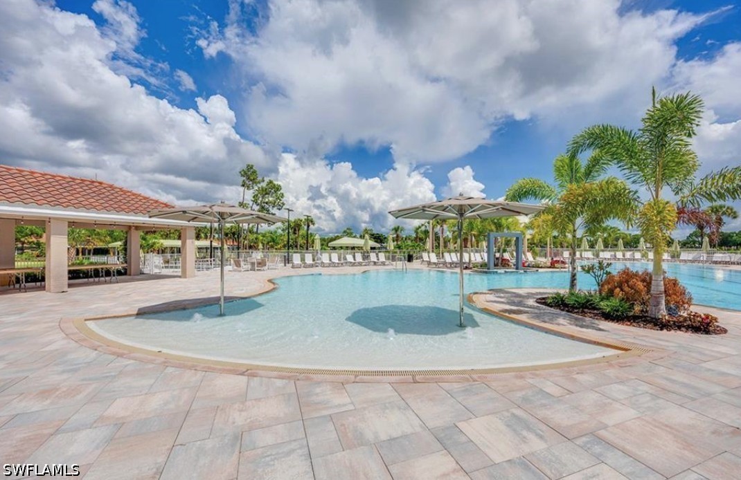 3 Bed Condominium for Sale in Naples, photo 49