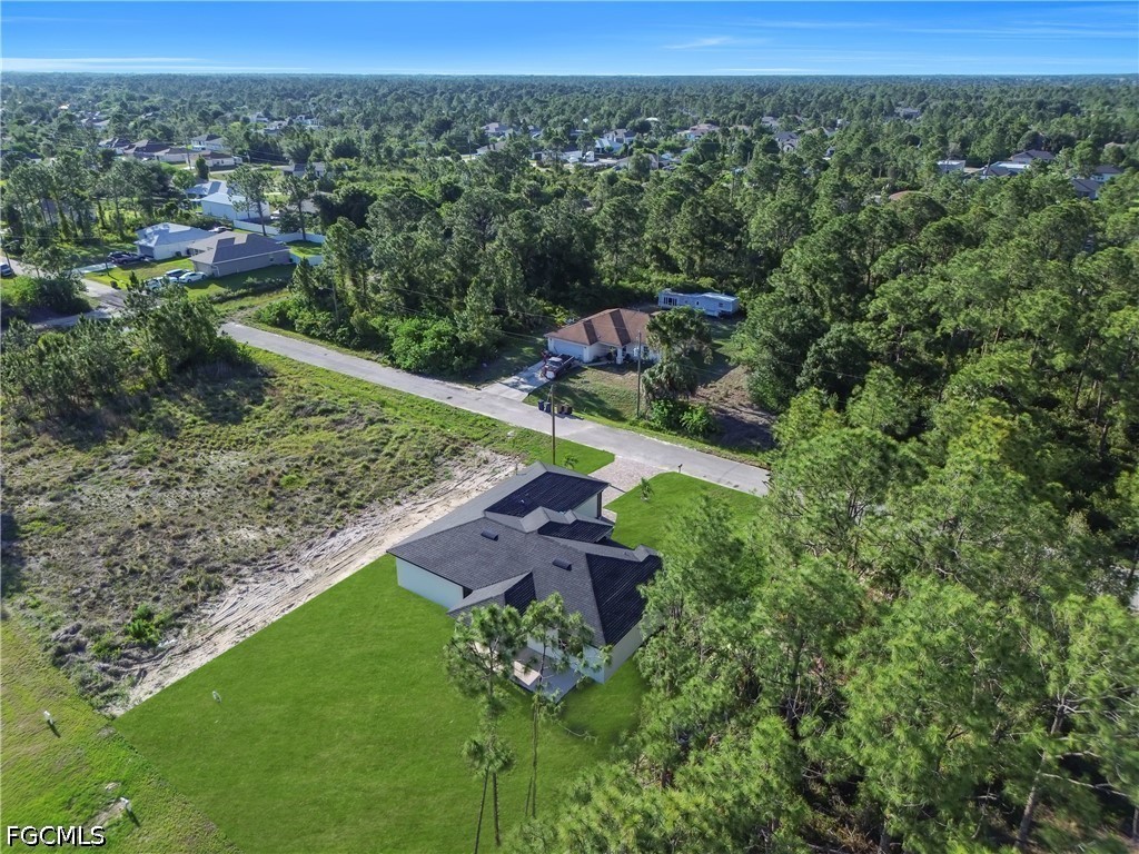 4 Bed SingleFamilyResidence for Sale in Lehigh Acres, photo 49
