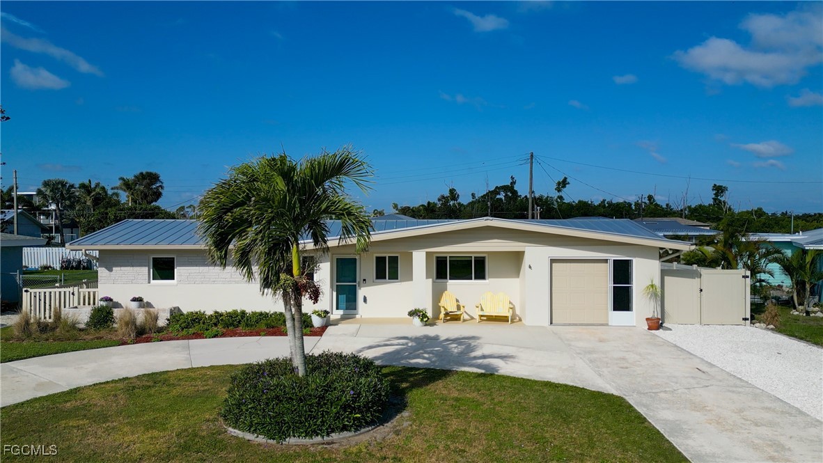 3 Bed SingleFamilyResidence for Sale in Charlotte Shores, FL — photo 50