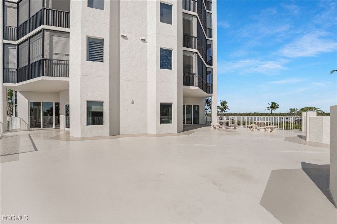 2 Bed Waterfront Home for Sale in Waterside At Bay Beach, photo 50