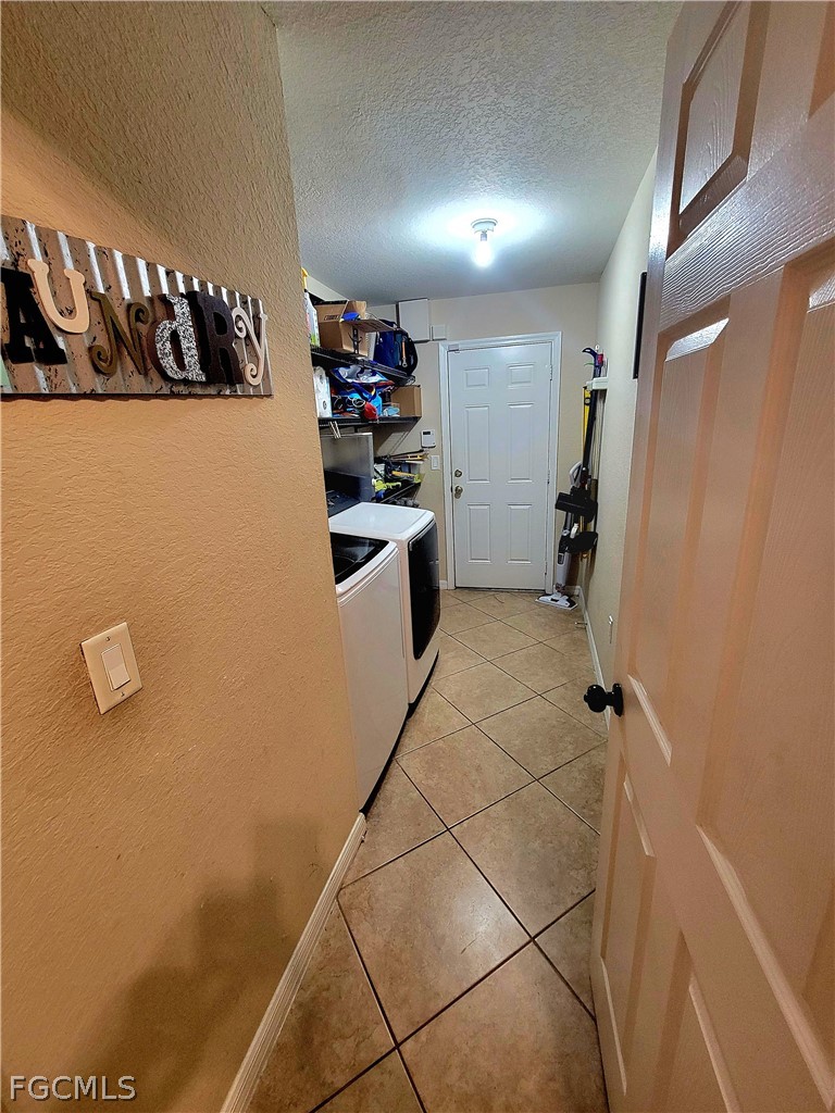 4 Bed SingleFamilyResidence for Sale in Lehigh Acres, photo 50