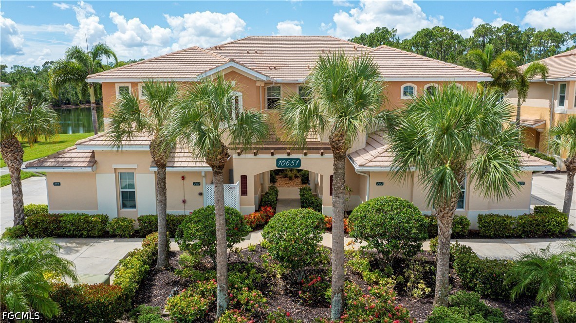 3 Bed Condominium for Sale in Viadana, FL, $585,000 — photo 50