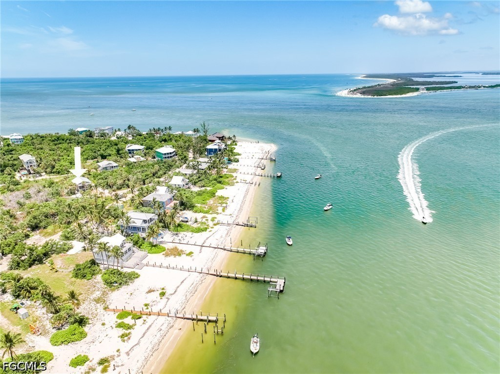 2 Bed SingleFamilyResidence for Sale in Upper Captiva, photo 50