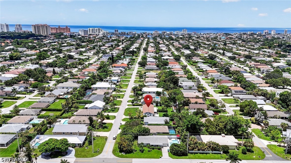 4 Bed Duplex for Sale in Naples Park, photo 50
