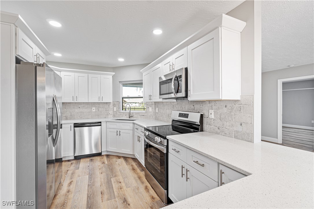 3 Bed Pool Home for Sale in Port Charlotte, photo 6