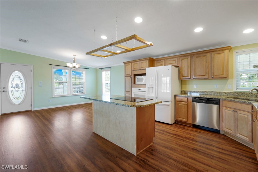 3 Bed ManufacturedHome for Sale in Bonita Springs, photo 6