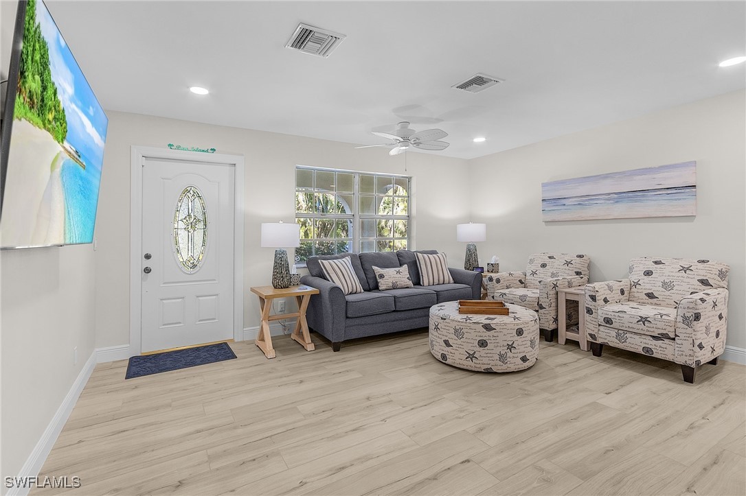 2 Bed SingleFamilyResidence for Sale in St James City, FL — photo 6