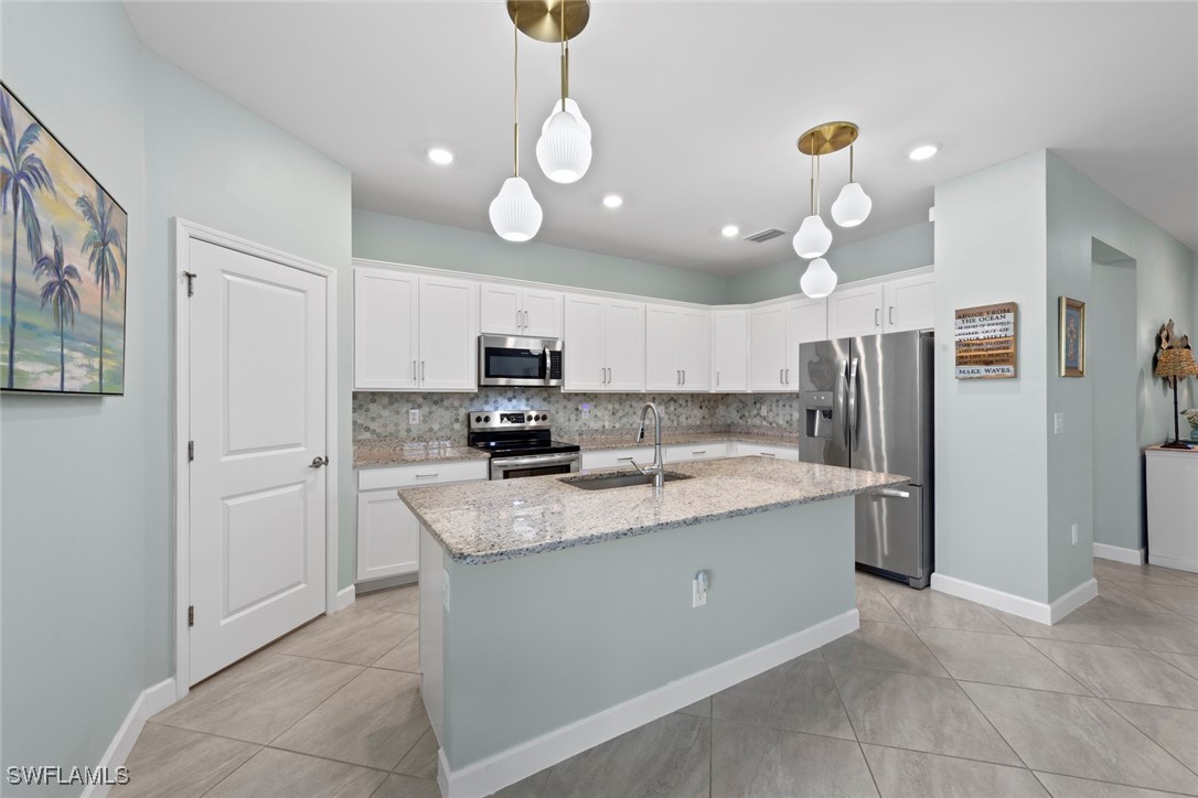 4 Bed Pool Home for Sale in Timber Creek, photo 6