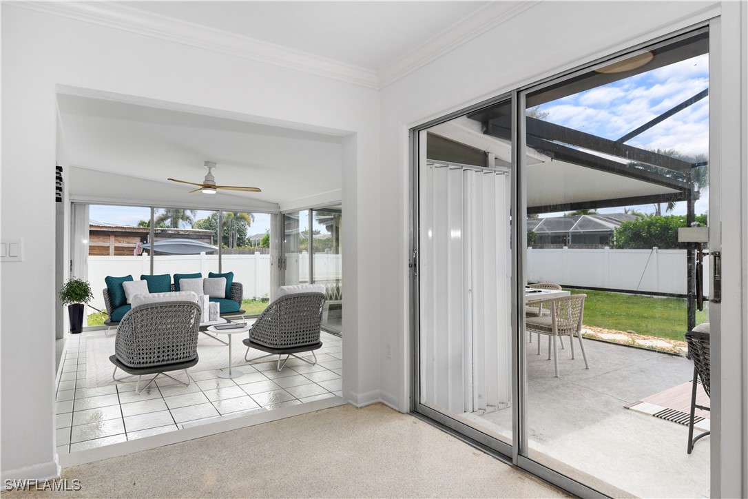 2 Bed SingleFamilyResidence for Sale in Marco Island, photo 6