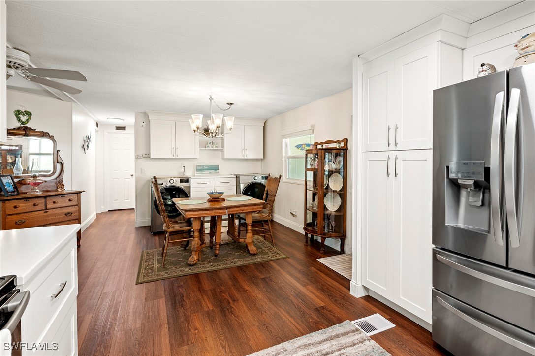 2 Bed ManufacturedHome for Sale in Old Bridge Village, FL — photo 6