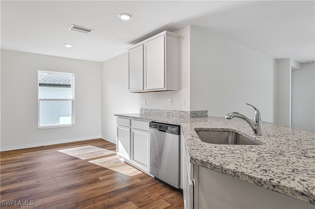 3 Bed SingleFamilyResidence for Sale in Immokalee, FL — photo 6